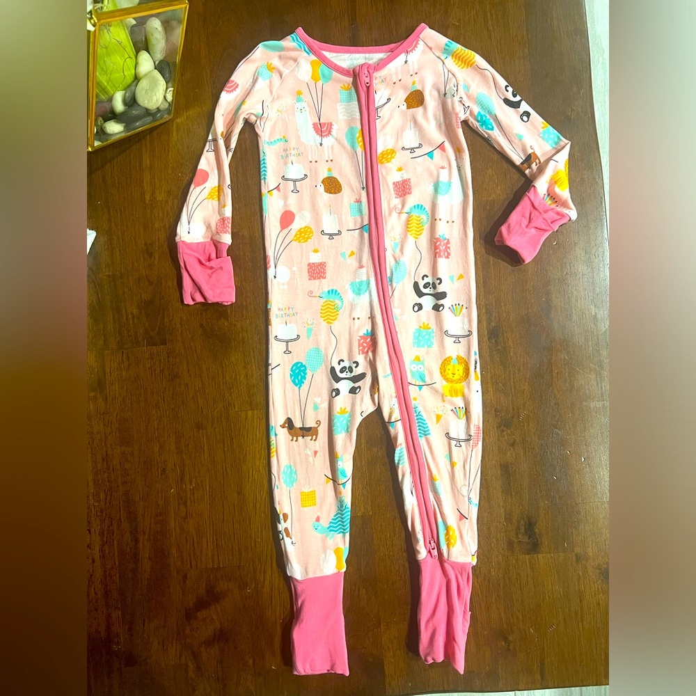 *sold* Little sleepies zippy, 6-12 month